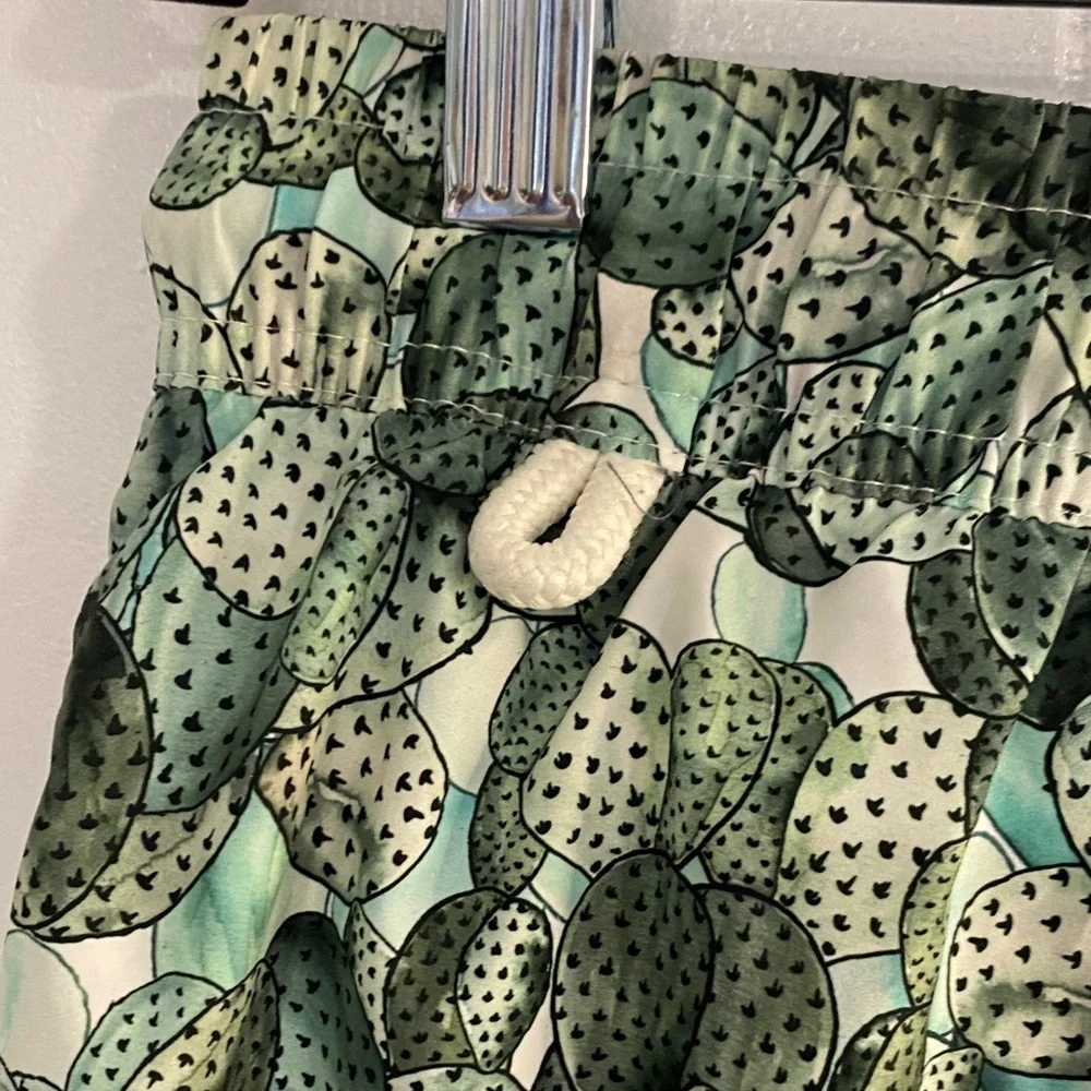 Brooks Brothers Cactus Print Swim Trunks | Drawstring | Size L